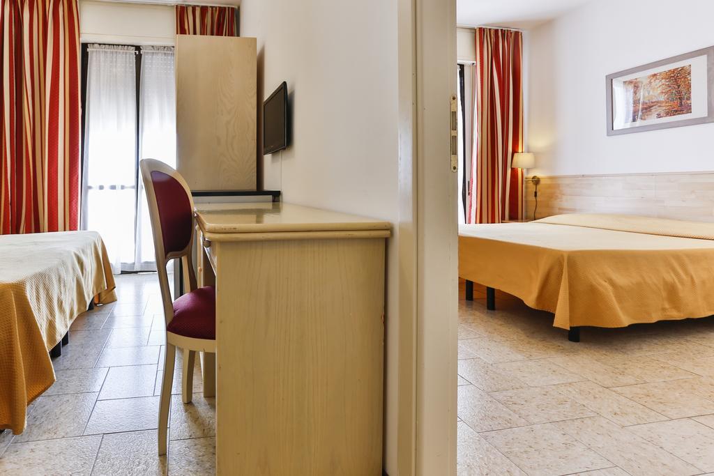 Hotel Avana Mare Rimini Zewnętrze zdjęcie